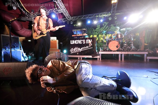 YARD ACT - 2024-04-05 - PARIS - Cabaret Sauvage - 